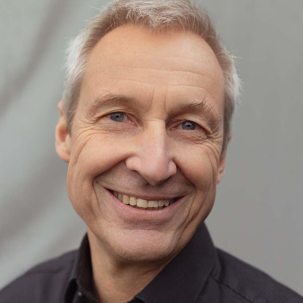 Hans Zeiler - Head of AMS - best it